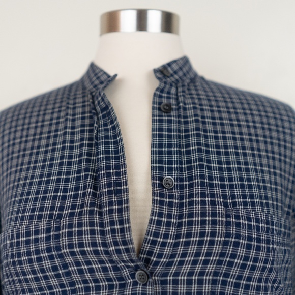 Madewell Navy Button Down S Top - Picture 4 of 8